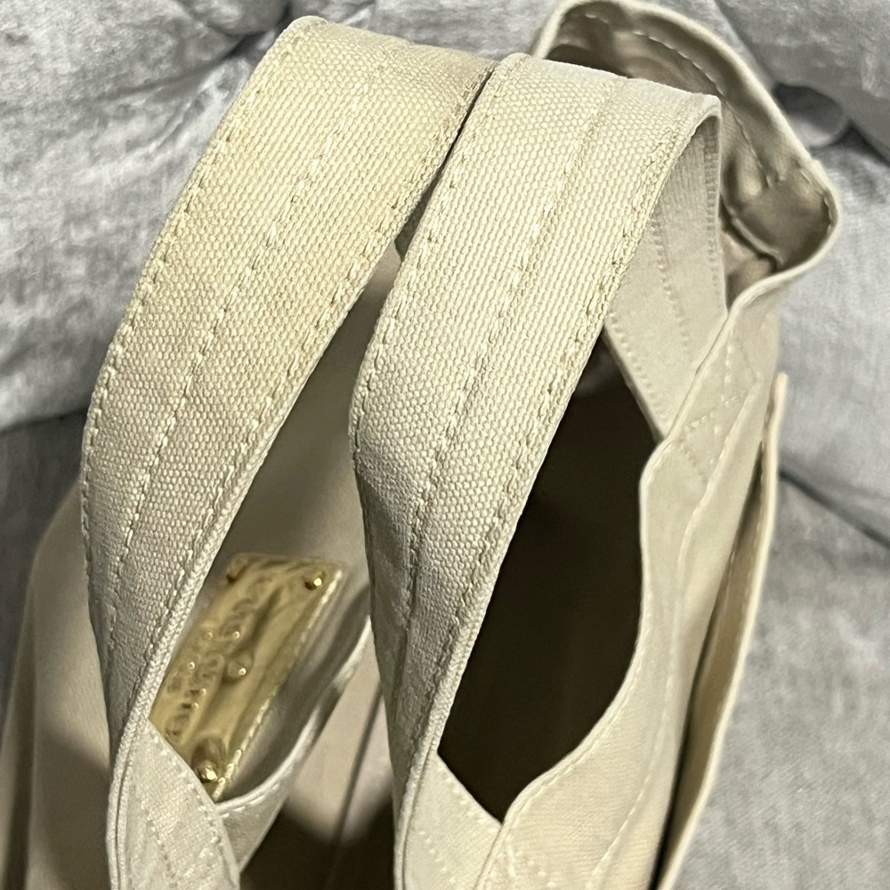 Authentic Louis Vuitton That’s Love Tote - EUC - Picture 4 of 14